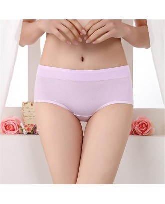 Women Solid Color Briefs Middle-waisted Hip-lifting Pure Cotton Panties